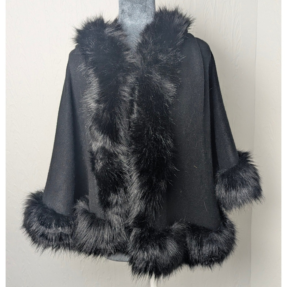 Faux Fur Cape Knit Shawl Open Wrap Old Money Mob Wife Wedding Goth Glam M/L